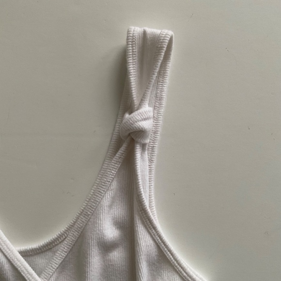Abercrombie & Fitch Wrap Sleeveless Bodysuit Sz L White Stretch Capsule Ribbed - Picture 8 of 13